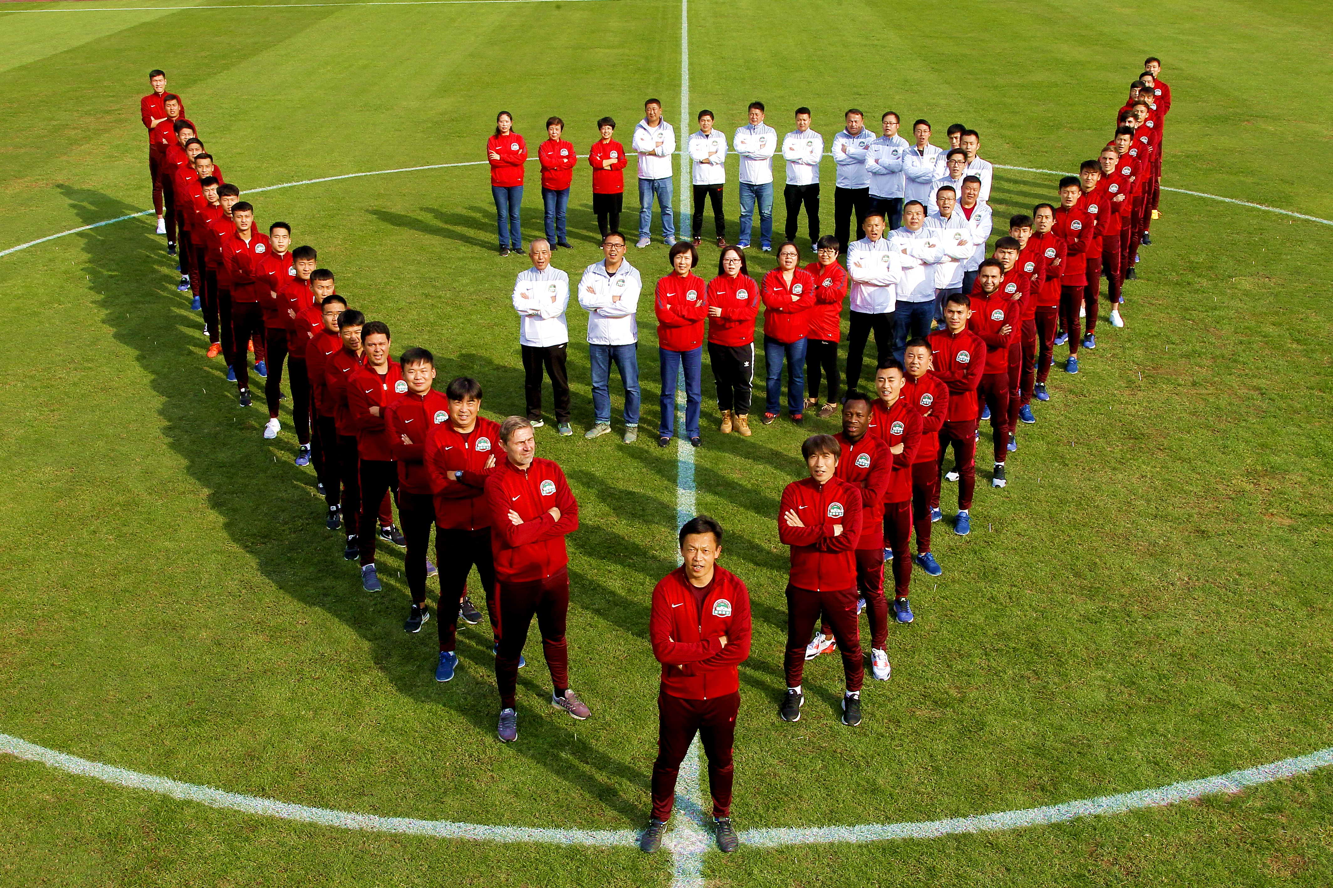 河南建业将迎难战，势必全力拼搏争取胜利的简单介绍