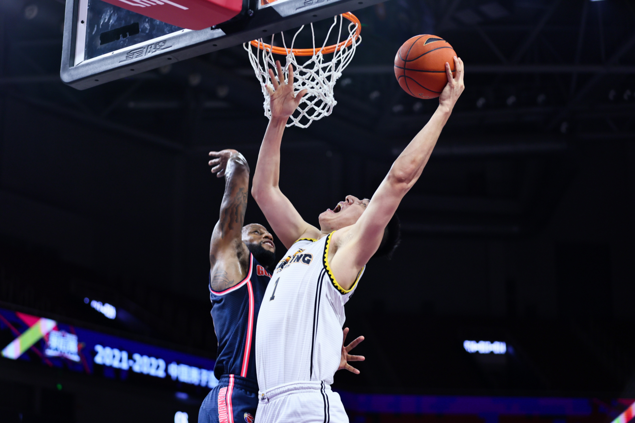 辽宁队主场大获全胜，战绩喜人的简单介绍