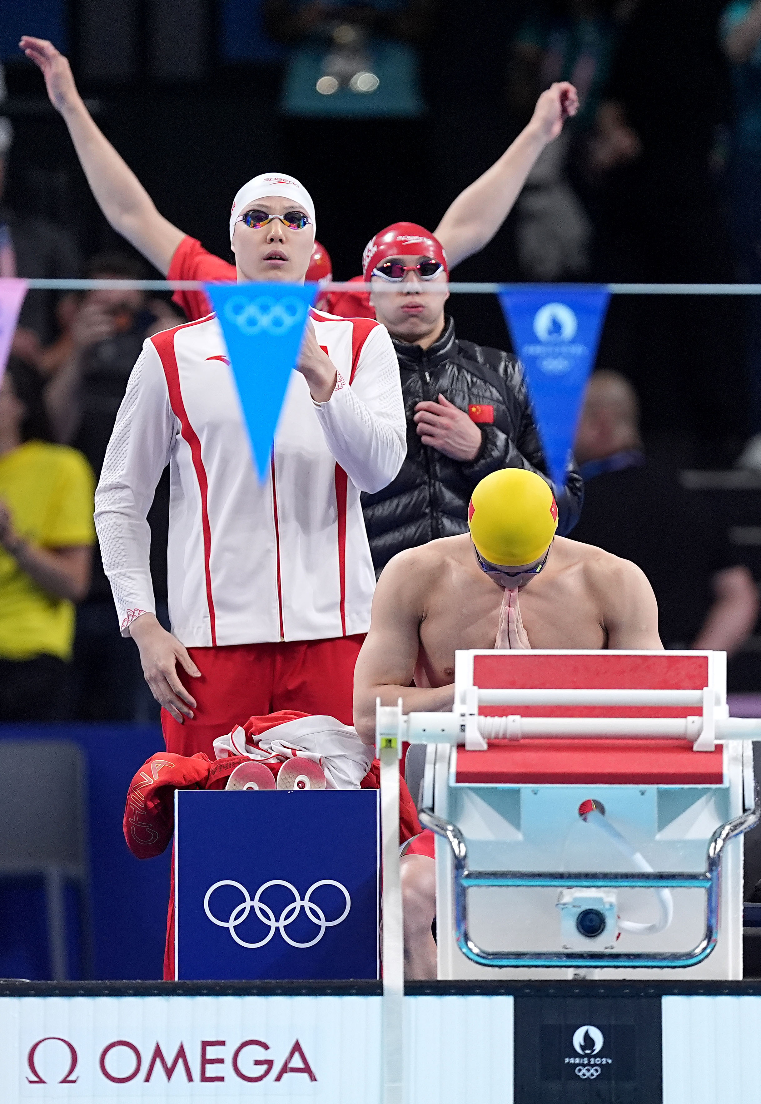 奥地利运动员在团体项目中斩获金牌