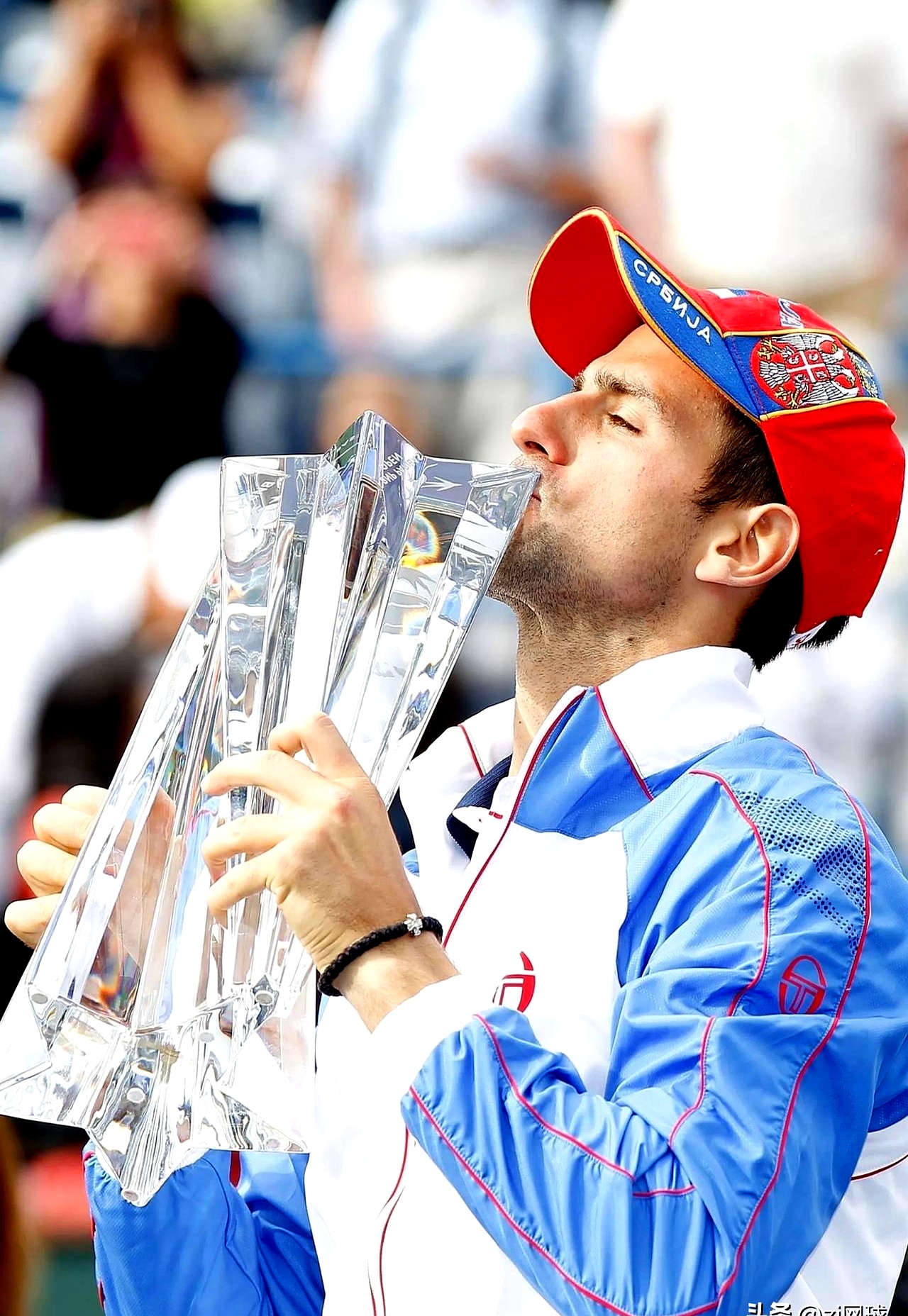 加拿大选手盘踞前列，夺得铜牌的简单介绍